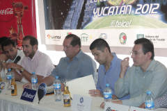 LANZAMIENTO DE PÓSTER 2012