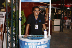 stand4