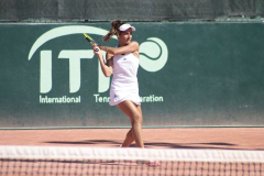 MARIA-LOURDES-CARLE-ARG