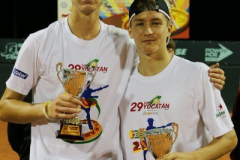 FINALISTAS-DOBLES-WESSELS-VALKUSZ
