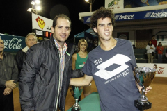 55-JORGE-HARO-PREMIANDO-A-FRANCISCO-BAHAMONDE-ARG-FINALISTA-SINGLES